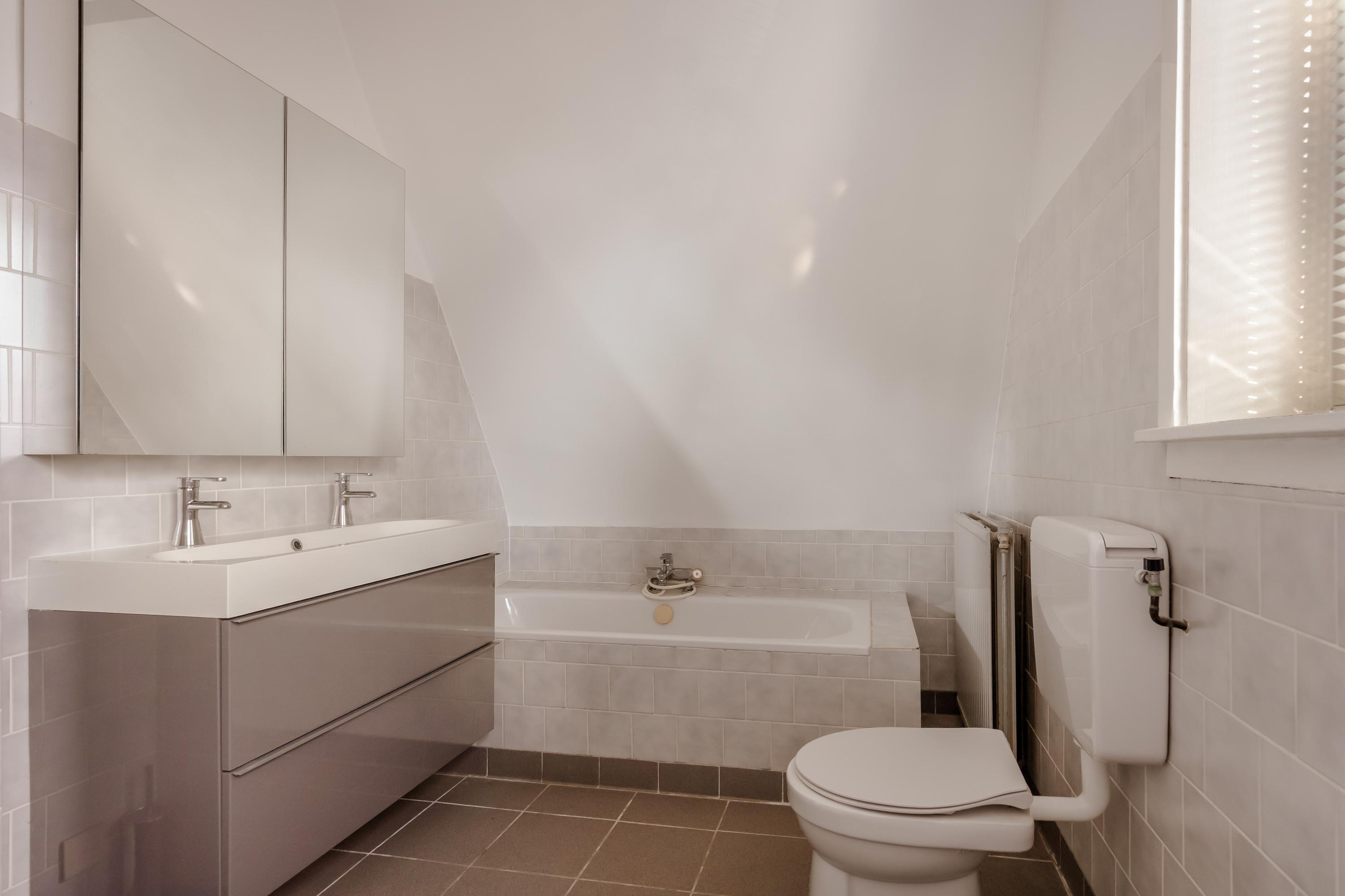 Tussenwoning te koop: Hildegondestraat 3, Bussum