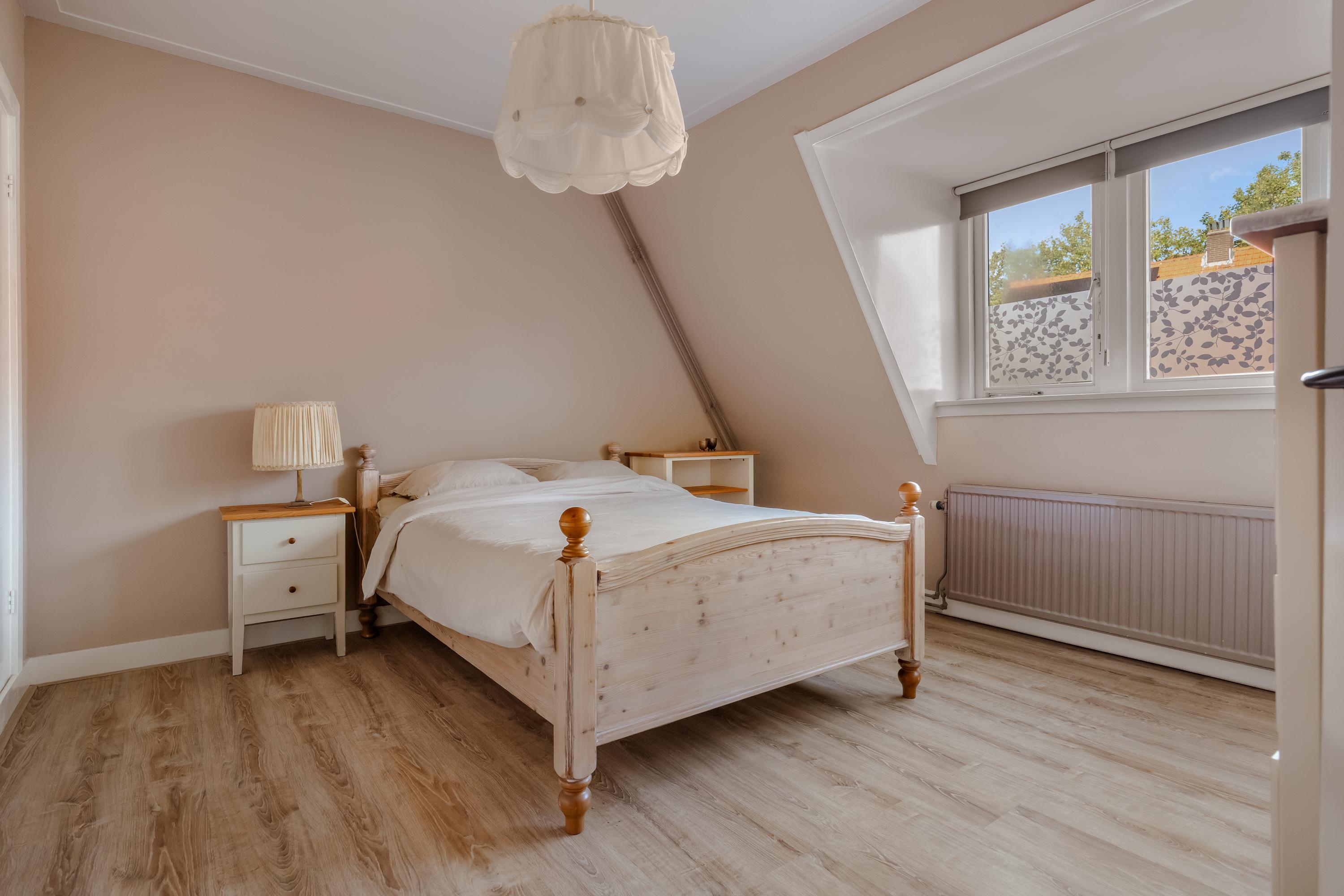 Tussenwoning te koop: Hildegondestraat 3, Bussum